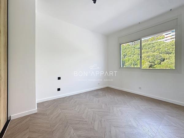 Appartement 3 pièce(s) 2 chambre(s) 74 m²