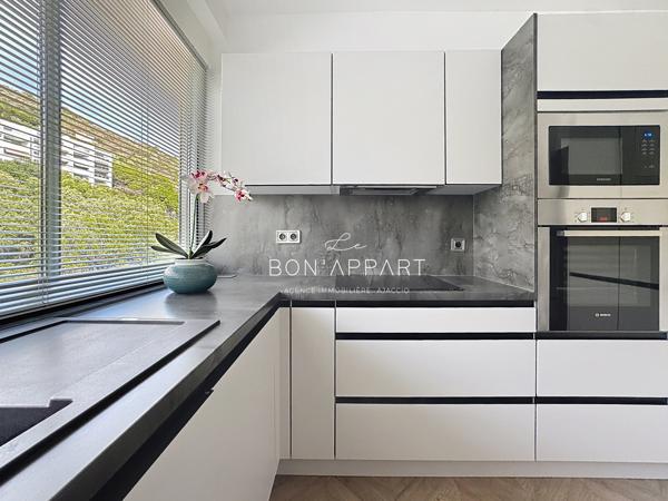 Appartement 3 pièce(s) 2 chambre(s) 74 m²