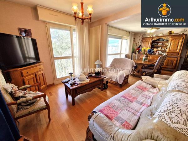 Vente Appartement 4 pièces 81 m2 à Lons-le-Saunier