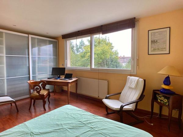 Vente Maison 190m2 BORDEAUX (33800)