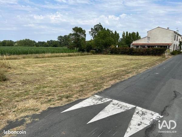 Terrain à vendre 1 850 m² Damvix