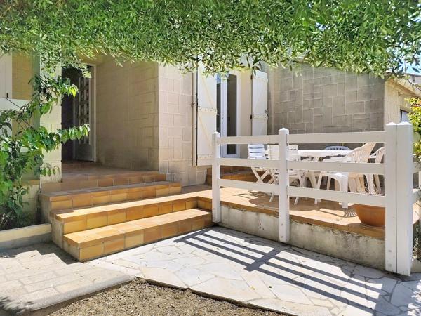 Familiale avec piscine, 4 chambres, garage et jardin