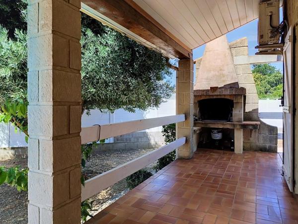 Familiale avec piscine, 4 chambres, garage et jardin