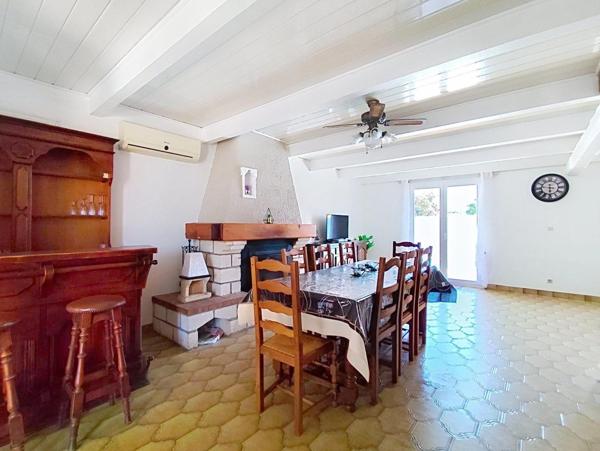 Familiale avec piscine, 4 chambres, garage et jardin