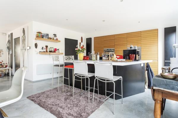 Maison contemporaine avec piscine - Villenave d'Ornon