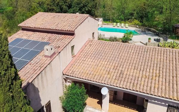 Maison à vendre    10 pièces • 250,50 m2 Tourrette-Levens
