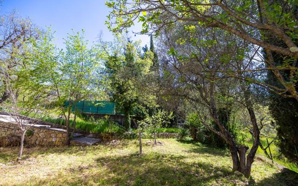 Maison à vendre    10 pièces • 250,50 m2 Tourrette-Levens