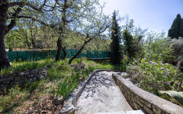 Maison à vendre    10 pièces • 250,50 m2 Tourrette-Levens