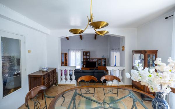 Maison à vendre    10 pièces • 250,50 m2 Tourrette-Levens