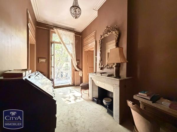 Appartement à vendre 6 pièces 172.1m² Nîmes (30000)
