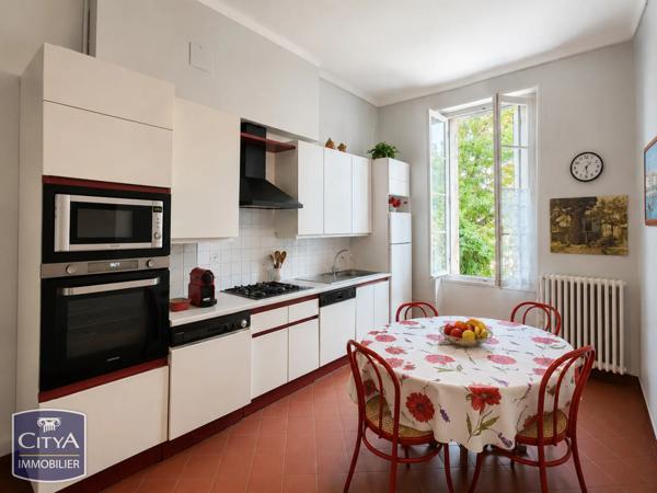 Appartement à vendre 6 pièces 172.1m² Nîmes (30000)