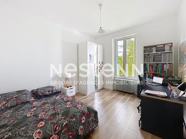 Maison traversante familiale des années 30 Secteur Eglise Pagère - 69500 BRON