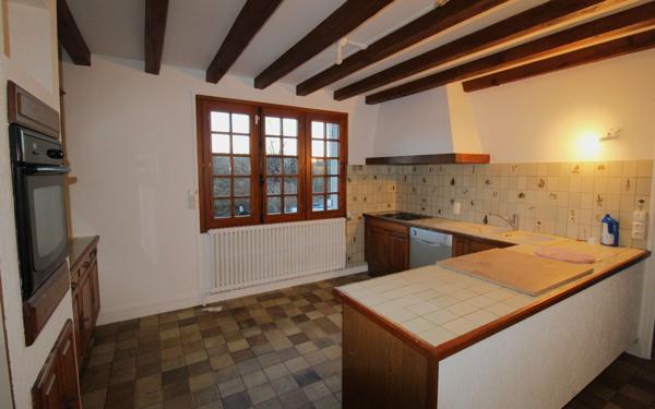 Maison à vendre    8 pièces • 178,79 m2 Jouy-le-Châtel