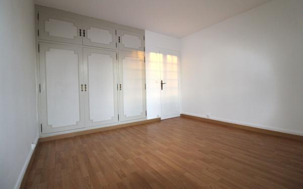 Maison à vendre    8 pièces • 178,79 m2 Jouy-le-Châtel