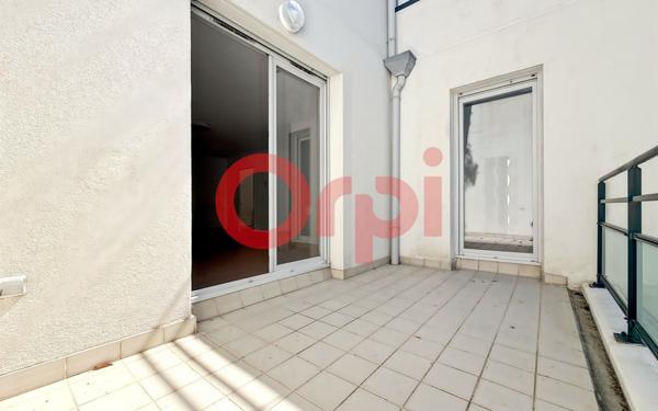 Appartement à vendre    3 pièces • 73,50 m2 Lyon 8