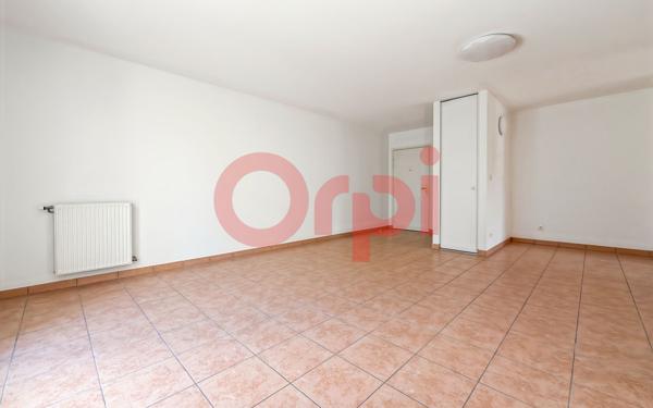 Appartement à vendre    3 pièces • 73,50 m2 Lyon 8