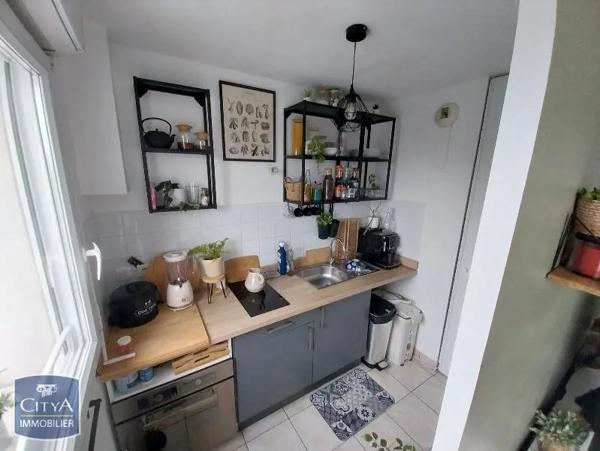 Appartement à louer 2 pièces 48.85m² Hénin-Beaumont (62110)