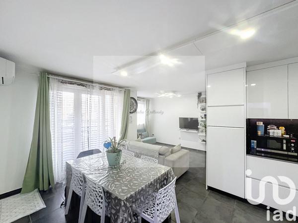 Appartement 2 pièces de 52 m² à La Seyne-sur-Mer (83500)