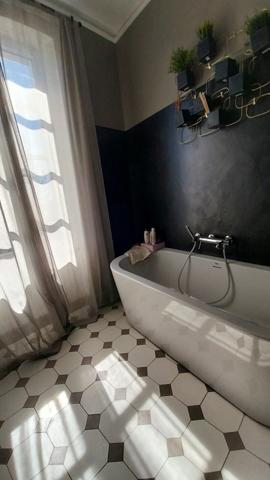 Loriol-du-Comtat (84870) DOMAINE D’EXCEPTION AU CŒUR DU COMTAT VENAISSIN – Vue panoramique, chevaux, vignes..