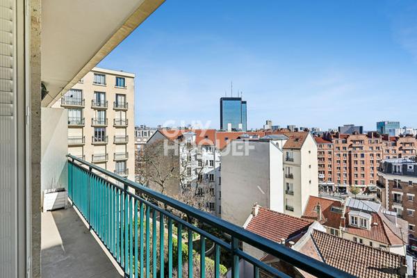 Rue de la Justice T4 81m² traversant, balcon
