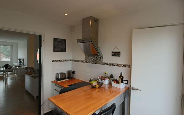 Appartement à louer    3 pièces • 64 m2 Écully