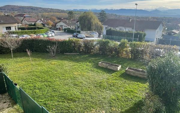 Appartement à louer    4 pièces •  Gex