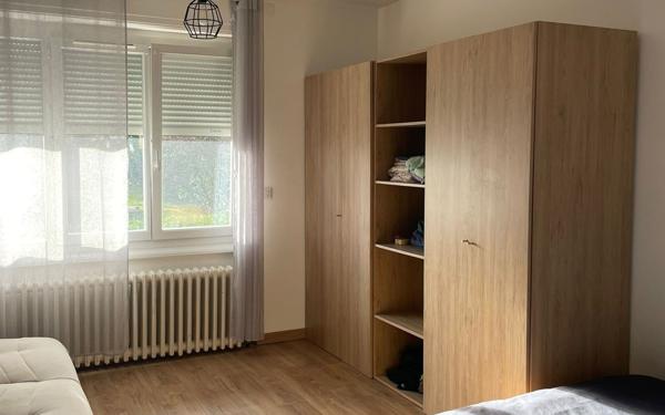 Appartement à louer    4 pièces •  Gex