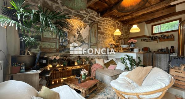 À vendre Maison 11 pièces 258 m² - Clairvaux-d'aveyron 12330