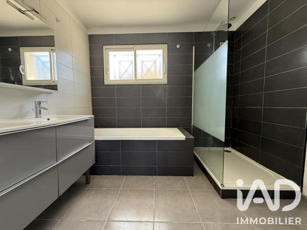 Maison à vendre 4 pièces 98 m² Saint-Médard-en-Jalles