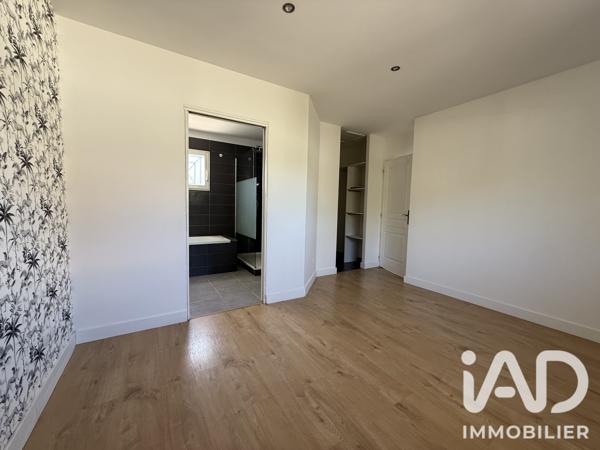 Maison à vendre 4 pièces 98 m² Saint-Médard-en-Jalles