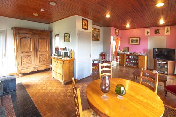 Vente
                Maison105 m² - 4 Pièces -
                    SAINT CERGUES (74140)