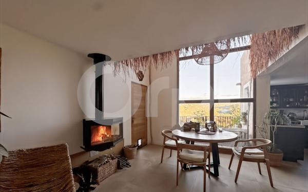 Maison à vendre    4 pièces • 112,62 m2 La Londe-les-Maures