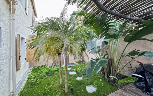 Maison à vendre    4 pièces • 112,62 m2 La Londe-les-Maures