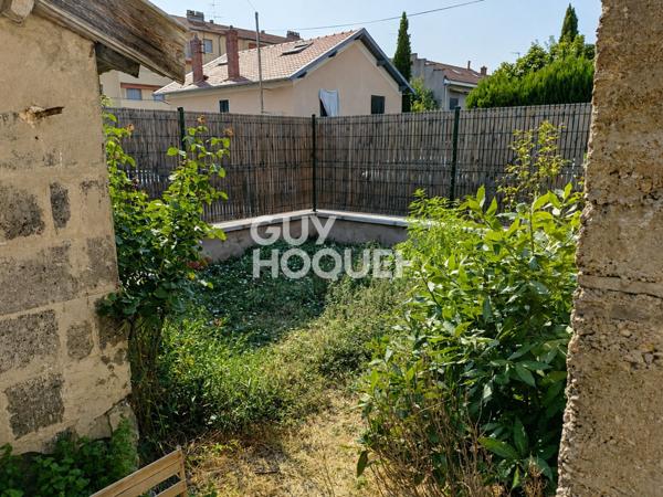 OULLINS : maison 3 pièces (70 m²) avec jardin, cave et garage