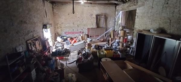 À vendre - Maison, 7 pièces située à Montval-sur-Loir (72500)