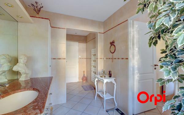 Maison à vendre    5 pièces • 127 m2 Francheville