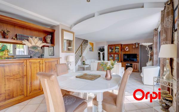 Maison à vendre    5 pièces • 127 m2 Francheville