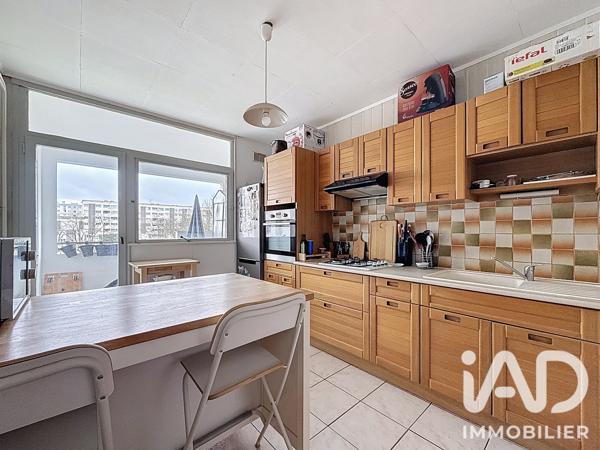 Appartement à vendre 4 pièces 72,32 m² Saint-Priest