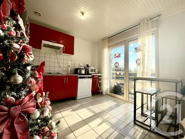 Appartement T2 à vendre  2 pièces - 45,65 m2 ST GENIX SUR GUIERS - 73