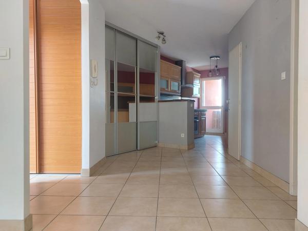 Appartement à vendre 4 pièces MONTAUBAN (82) avec balcon et parking couvert sécurisé