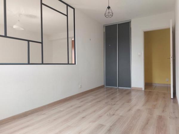 Appartement à vendre 4 pièces MONTAUBAN (82) avec balcon et parking couvert sécurisé