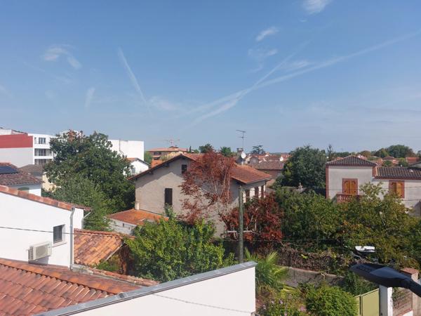 Appartement à vendre 4 pièces MONTAUBAN (82) avec balcon et parking couvert sécurisé