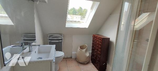 Duplex esprit maison de 98,15m² en parfait état avec grand balcon et garage secteur QUENTOVIC