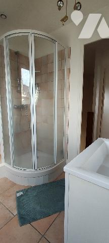 Duplex esprit maison de 98,15m² en parfait état avec grand balcon et garage secteur QUENTOVIC