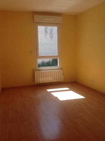 VENISSIEUX/Appartement 2 pièces 41 m2 + garage