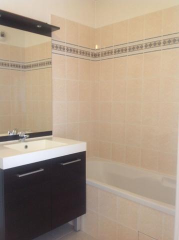 VENISSIEUX/Appartement 2 pièces 41 m2 + garage