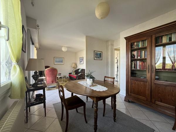 Appartement 133 000 € Niort 3 p 70 m² DPE E