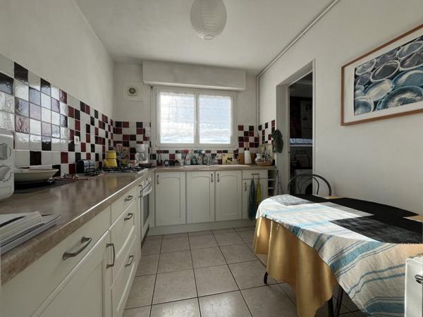 Appartement 133 000 € Niort 3 p 70 m² DPE E