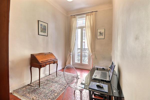 Appartement 4 pièce(s) 101 m2