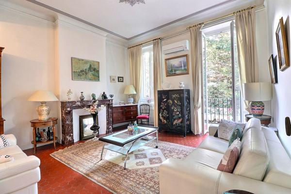 Appartement 4 pièce(s) 101 m2